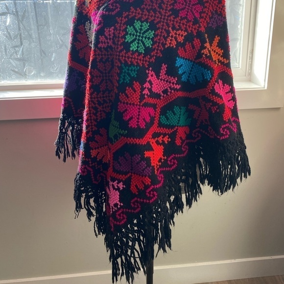 vintage Mexican Handmade Wool Mananita Party Celebration Poncho Fits S & M - Picture 4 of 4
